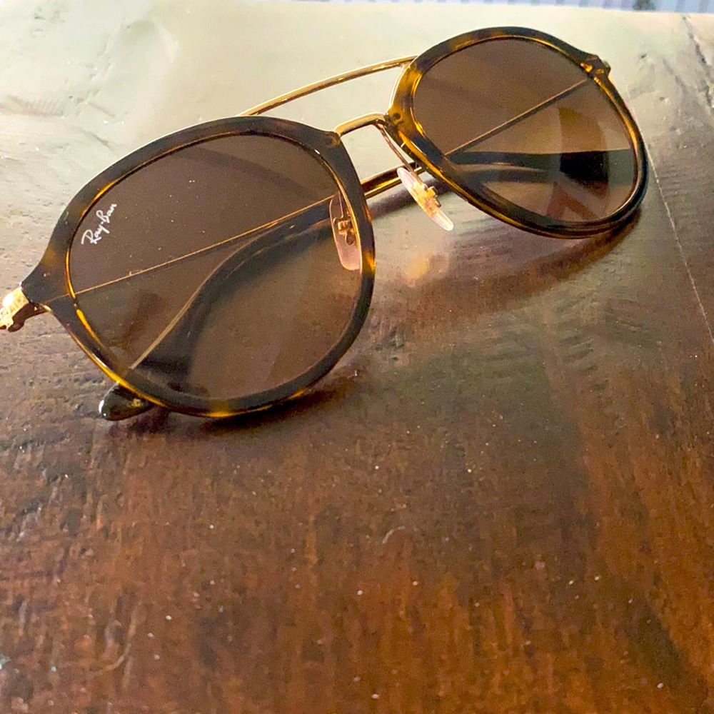 RayBan Sunglasses with brown case